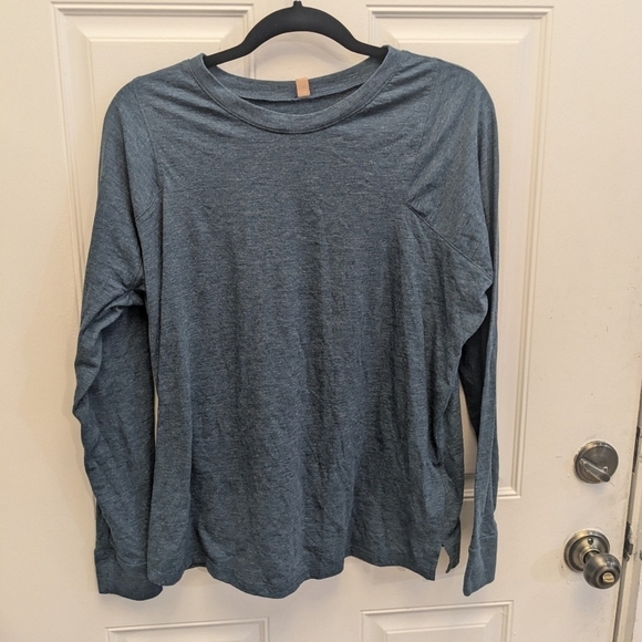 Lunya Restore Top - Picture 1 of 3